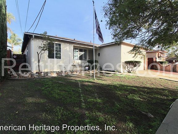 3rd image of 2035 Laurinda Pl