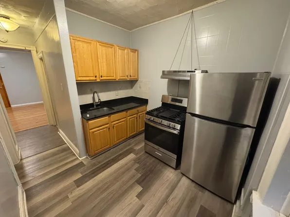 111 Baldwin Avenue image 2 of 6