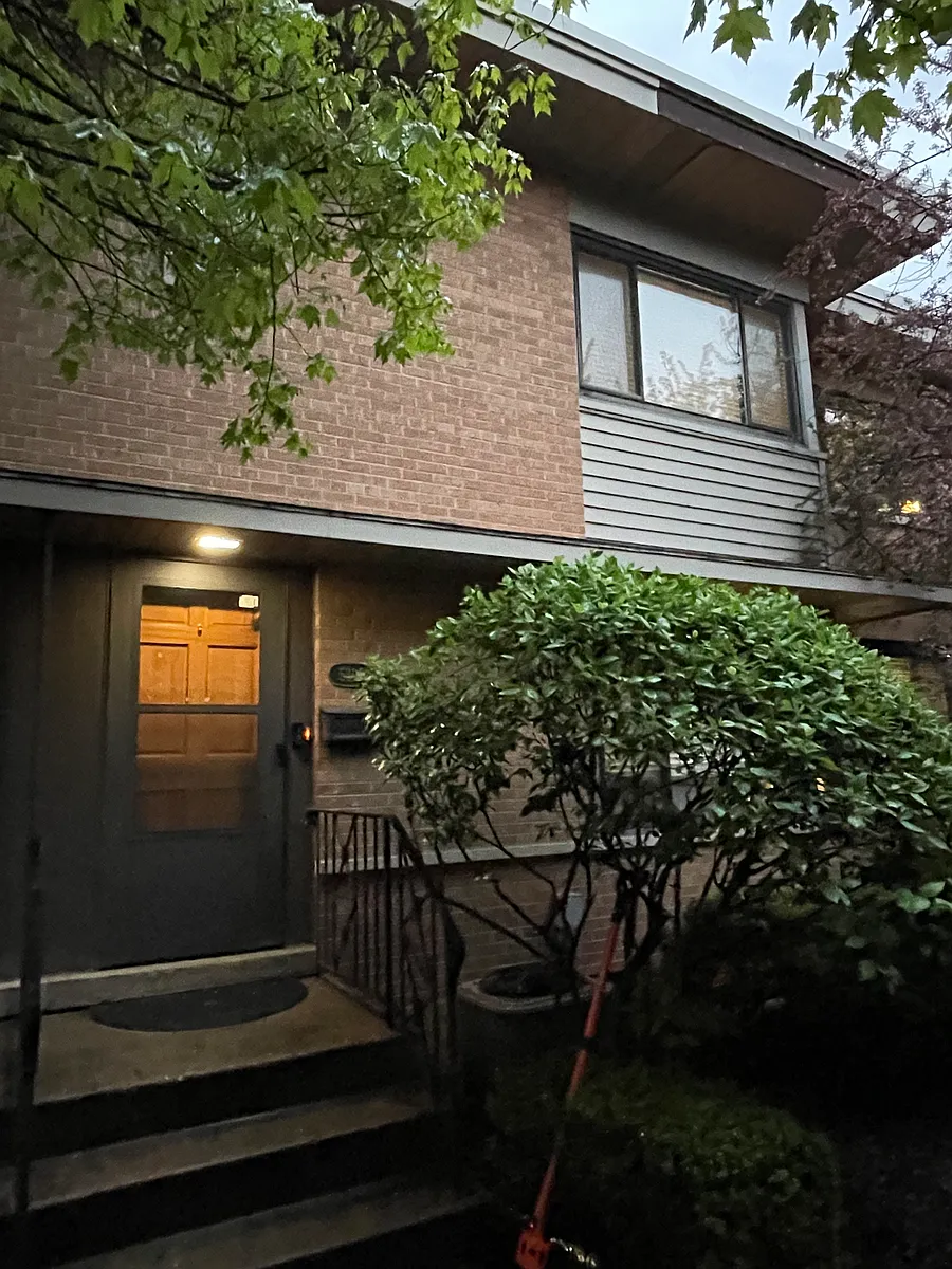 Building Photo - 539.5 Ridge Rd
