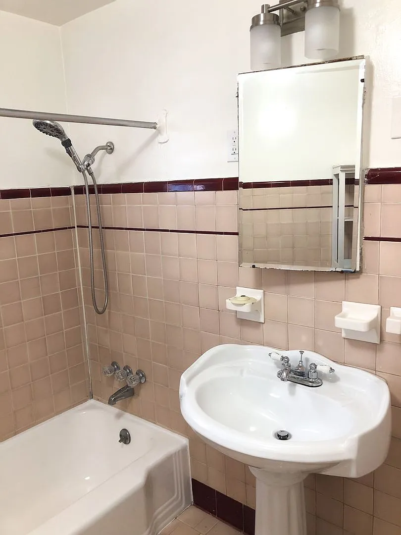 8149 Blackburn Ave. — Photo 2