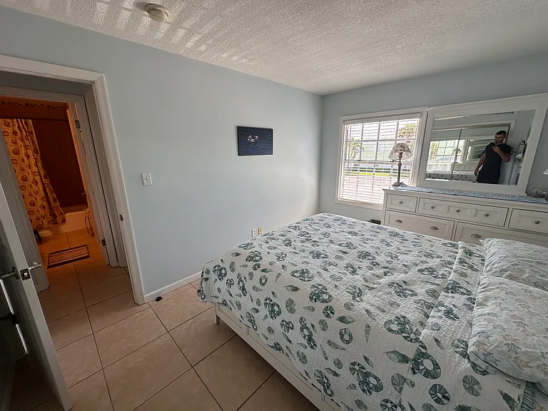 4875 Coquina Key Dr SE #D — Photo 8