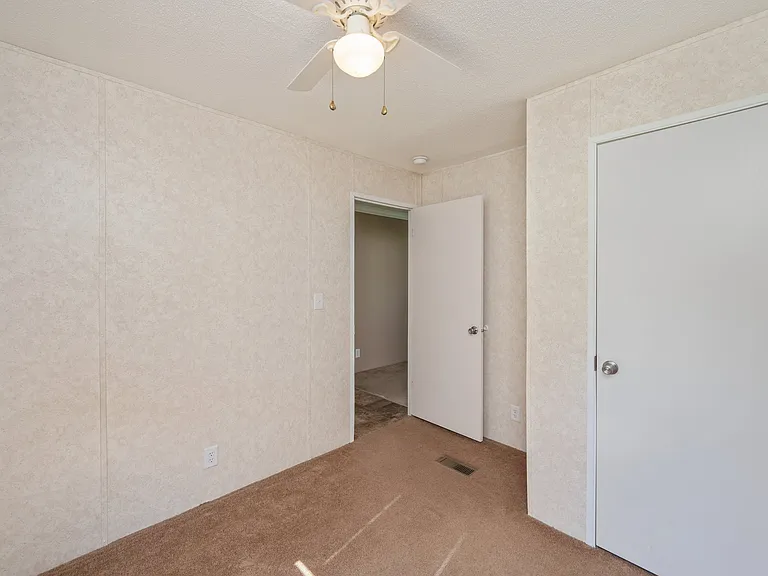 2295 Bermuda Ln — Photo 16