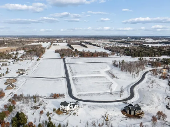 5165 389th Trl, North Branch, MN 55056