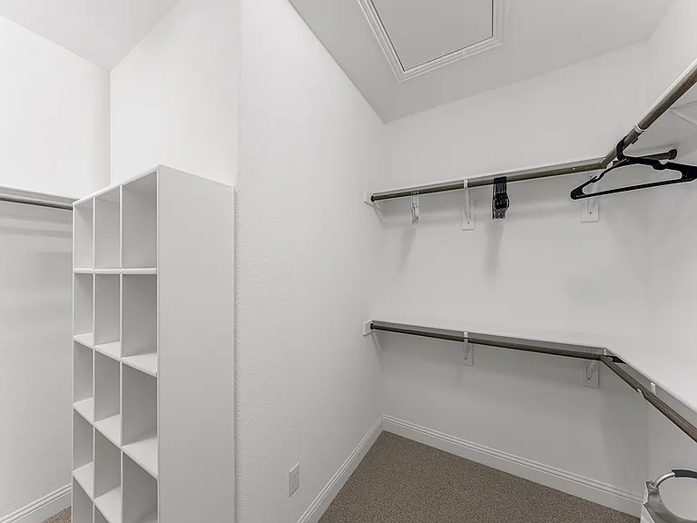 115 Kensington Dr #115 — Photo 56