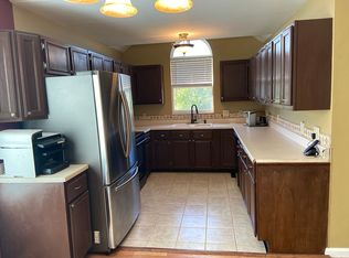 1500 Brittany Cv, Saint Charles, MO