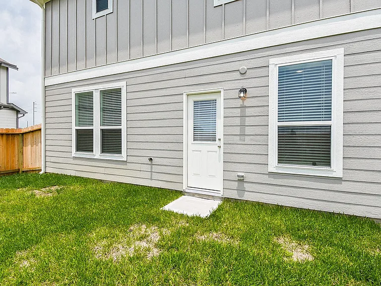 23923 Escardilla Dr — Photo 34