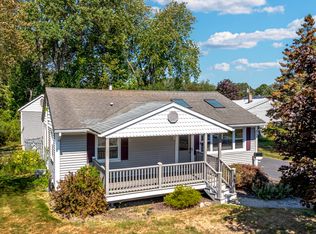 16 Great Circle Rd, West Haven, CT 06516