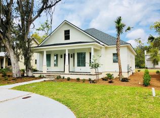 124 Debrooke Pl, Saint Simons Island, GA 31522