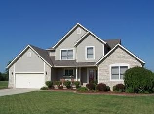 106 Castleton Ct, Pataskala, OH 43062