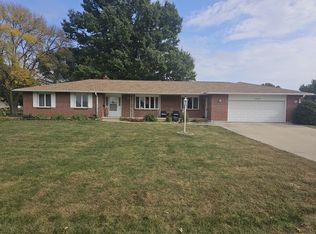 1005 Hermes Heights Dr, Rock Falls, IL 61071