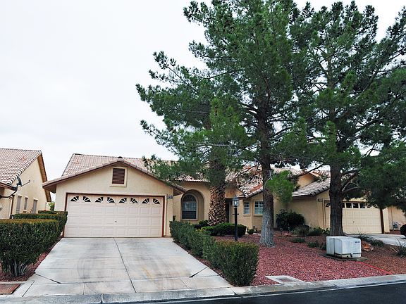 2nd image of 5416 Cove Point Dr