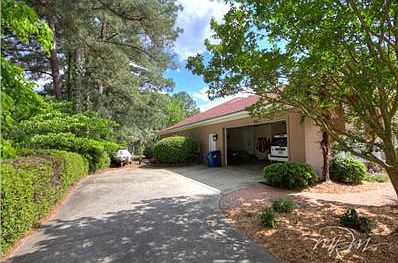 Oversized Garage