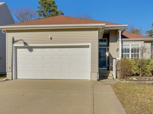 25 Lena Ct, Bayville, NJ