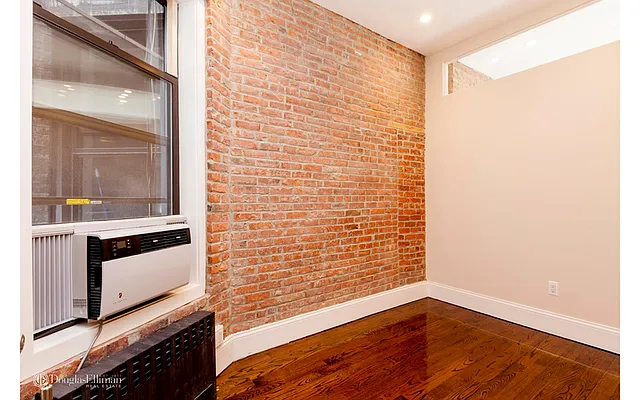 Rented by Douglas Elliman | media 21