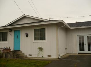 635 Montgomery St, Loleta, CA 95551