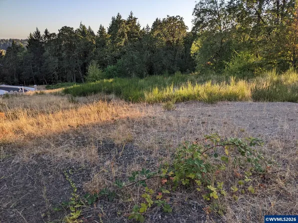 3716 NW Goldfinch Dr, Corvallis, OR 97330
