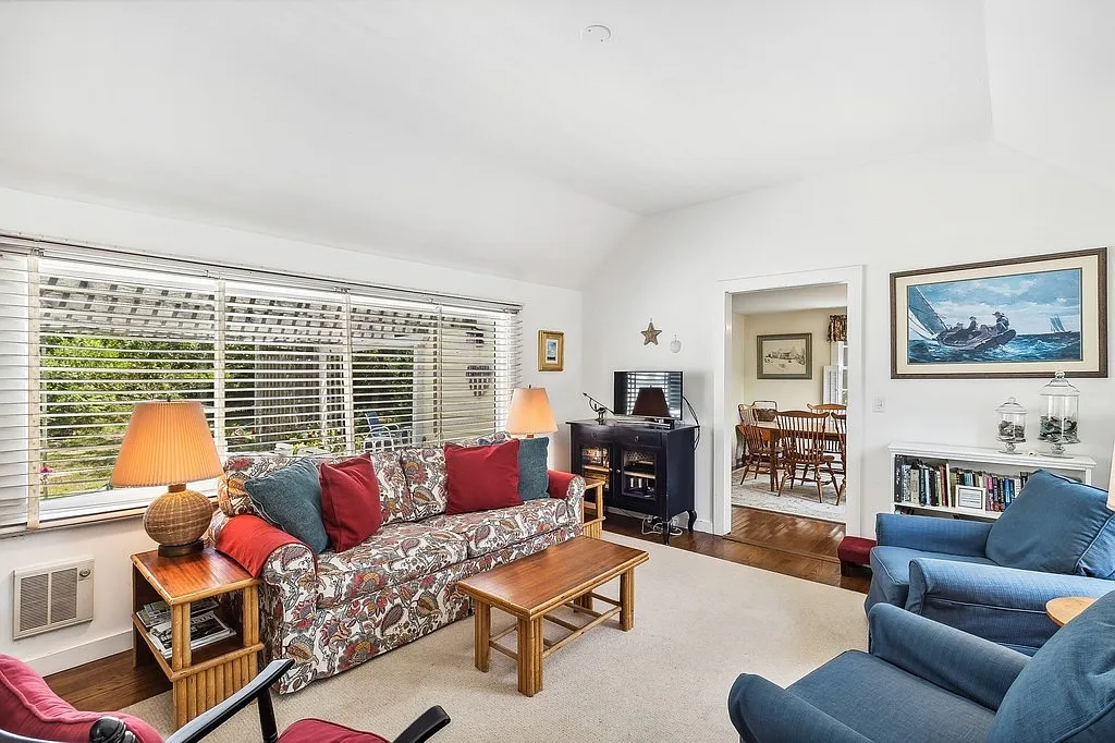 Amagansett Beach Cottage — Photo 3