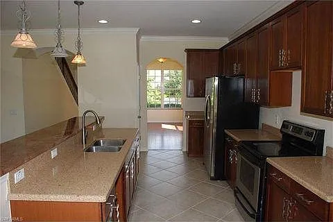 8500 Colony Trace Dr — Photo 12