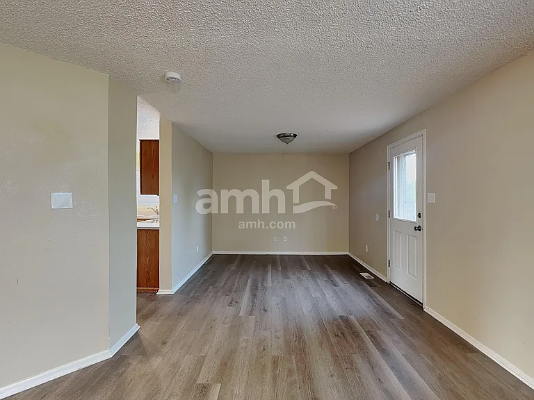 11468 River Run Pkwy — Photo 4