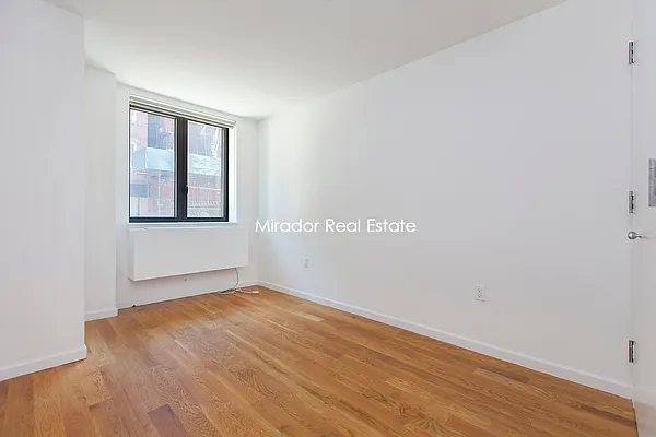 Rented by Mirador Real Estate | media 22