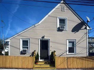 6 Ryan Ave, Bristol, RI 02809