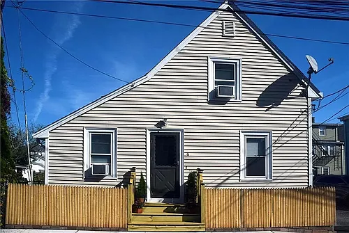 6 Ryan Ave Photo 1