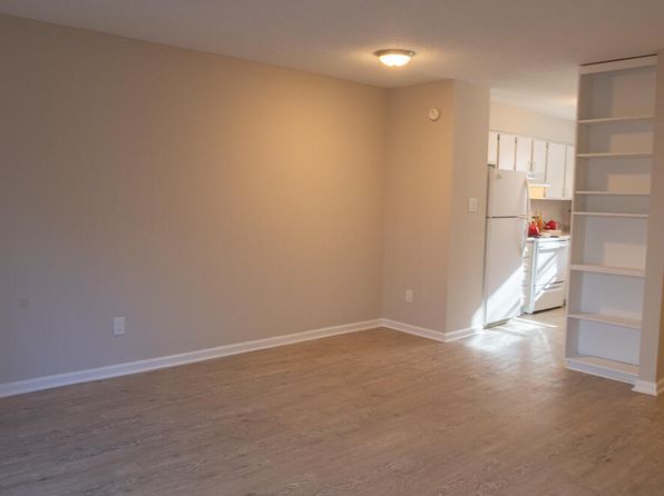 106 Weatherstone Dr UNIT B, Chapel Hill, NC 27514