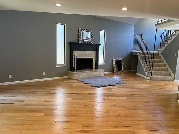 3rd image of 2793 Wimbledon Dr