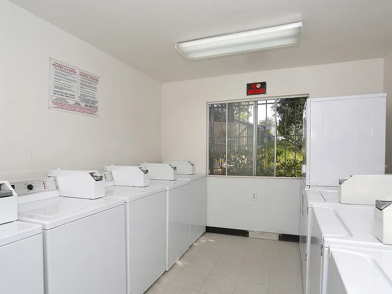 Ironwood Villas Apartments — Photo 2