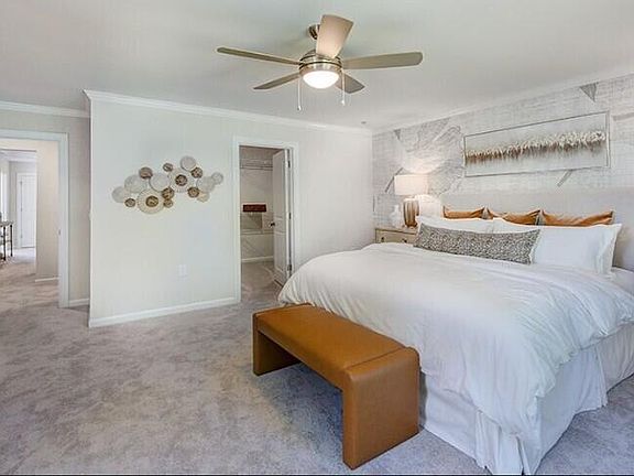 4th image of 266 Blue Butterfly Dr