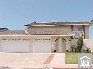 17111 Edwards St, Huntington Beach, CA 92647