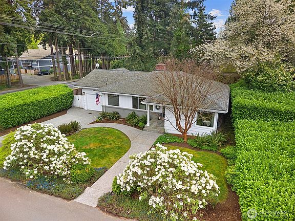 3rd image of 7604 194th Street SW