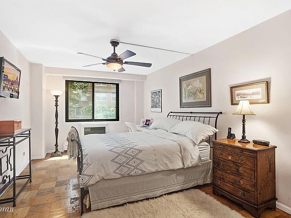 4th image of 16 W 16th St APT 3RS