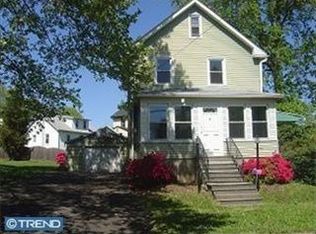 409 Vincent Rd, Willow Grove, PA 19090