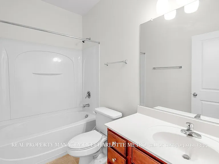 1630 Walnut View Dr — Photo 28