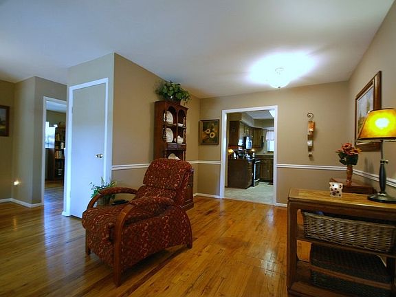 2nd image of 5315 Grandon Dr