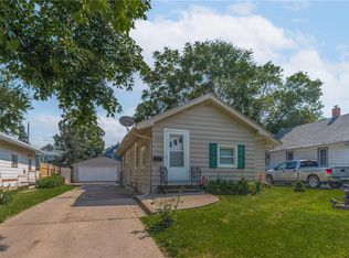 704 Douglas Ave, Des Moines, IA 50313