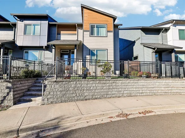 11927 NE 109th Way, Vancouver, WA 98662