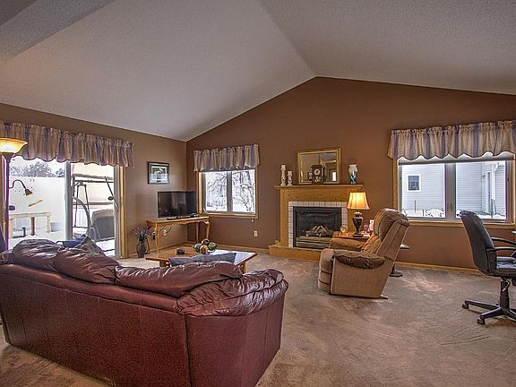 2nd image of 208 Rosewood Ave NW