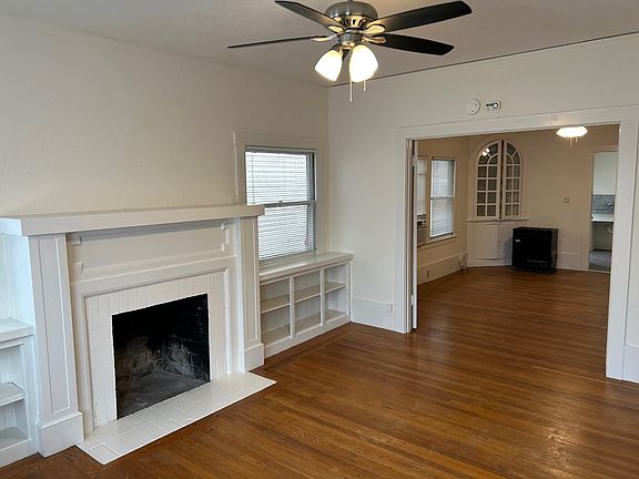 3rd image of 1627 17th St APT 14