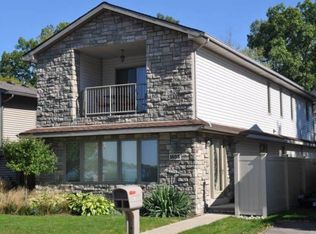 1603 E Lake Dr, Novi, MI 48377