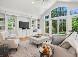 30 Winding Way, Madison Boro, NJ 07940