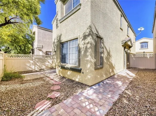 611 Desert Silk Ct, North Las Vegas, NV 89084