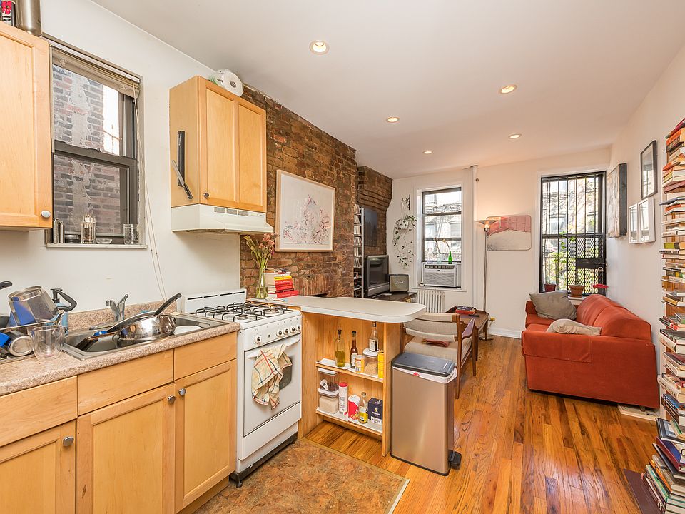 1st image of 411 E 9th St APT 7