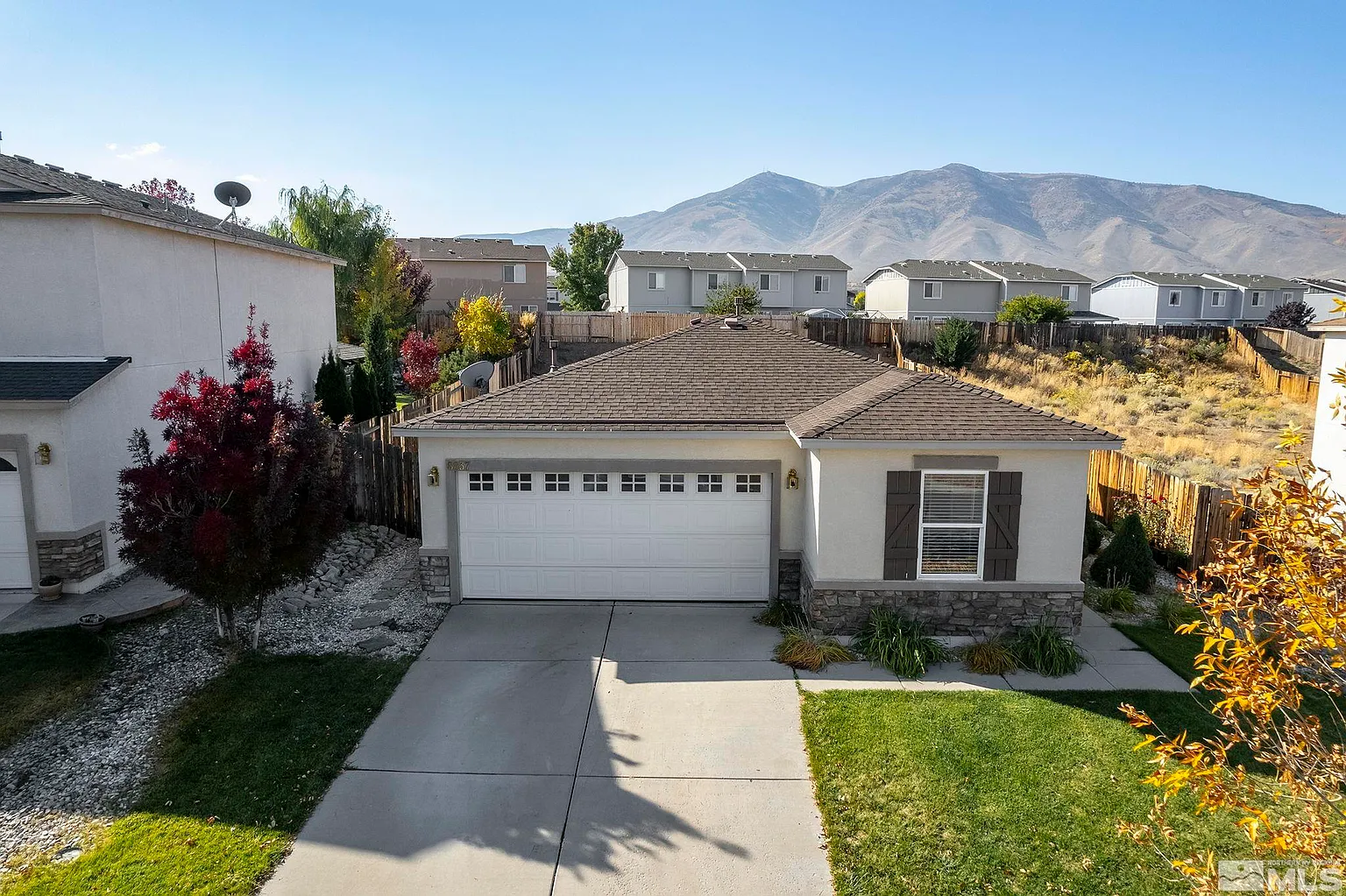 8837 Silverkist Dr photo 1