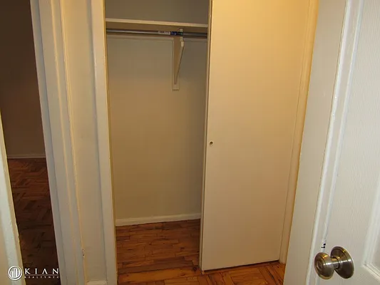 Rented by Kian Realty | media 23