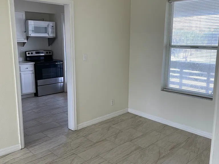 600 Riverview Blvd #2 — Photo 8
