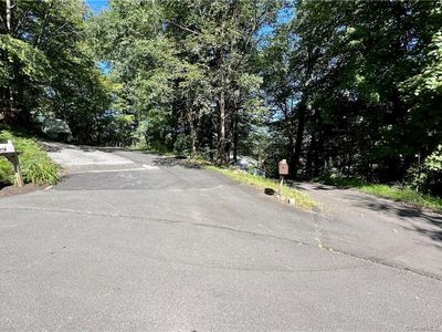 27 Satterlee Road, New Fairfield, CT, 06812