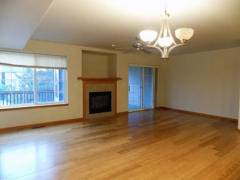 4421 E Court St — Photo 18