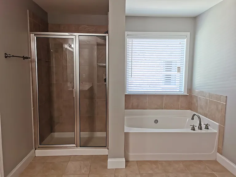 230 Kubol Dr — Photo 6
